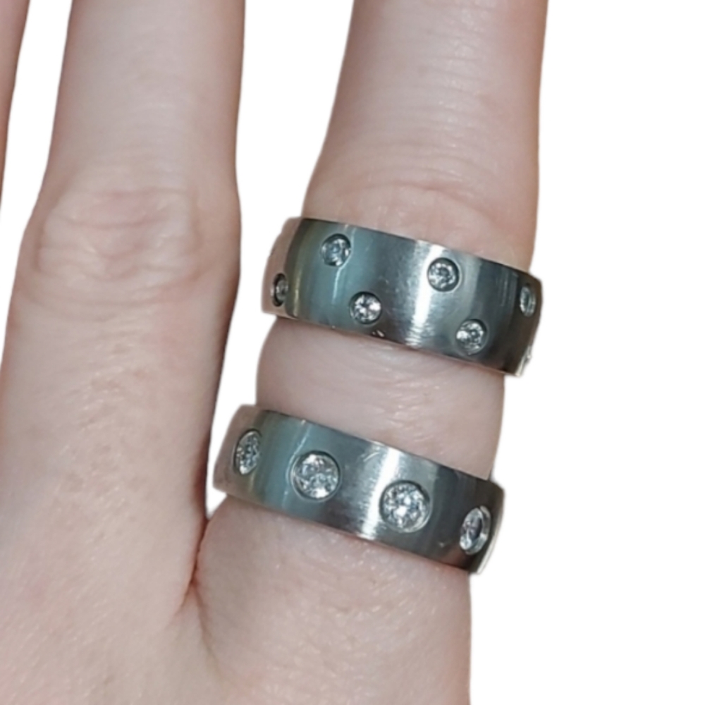 ✨️2 FOR 20✨️ Set of 2 matching stainless steel rings